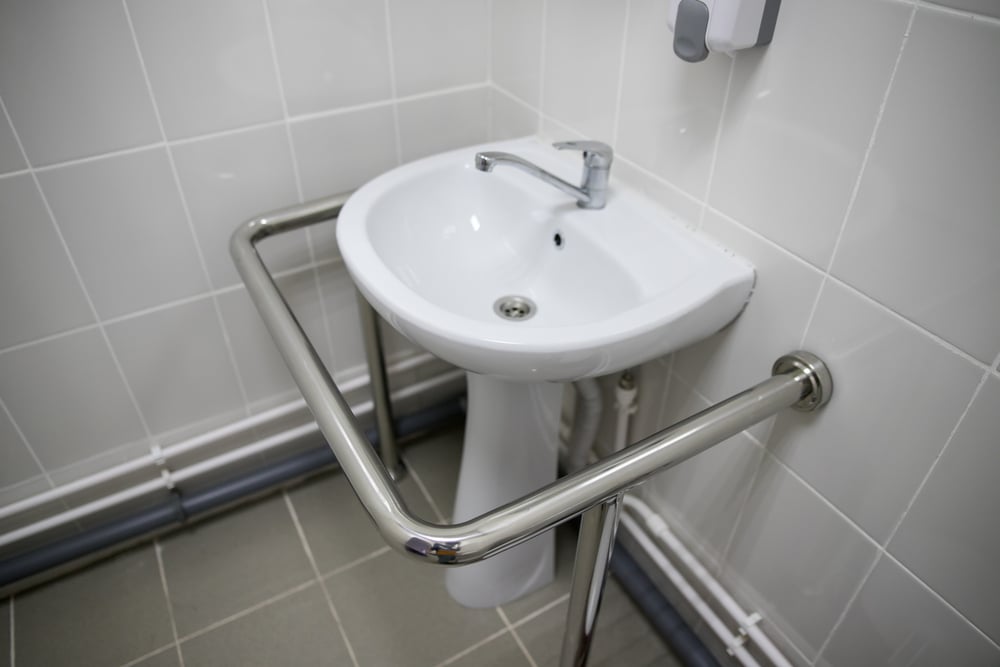 Ile wynosi dofinansowanie do łazienki dla osoby niepełnosprawnej?